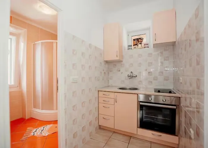 Toncica Apartament Božava