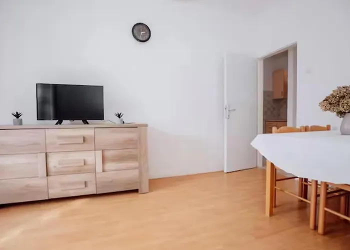 Toncica Apartment Bozava